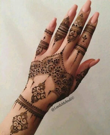 Latest festival Mehndi Designs for hands 2018