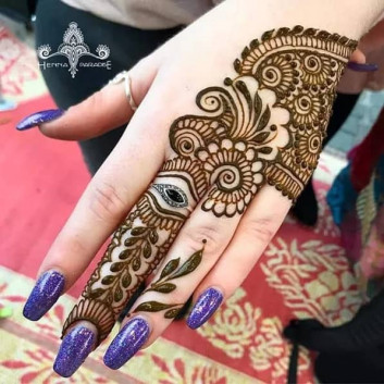 backhand simple mehndi designs in 2019