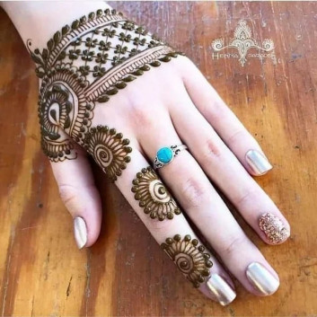 112+ Most beautiful Henna Designs For Women in 2019