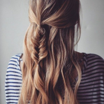 Fishtail Braid Wavy Hairstyles For Bob You Will Love 