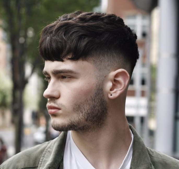 21+ Most Trending Medium Length Hairstyles for Men Sensod