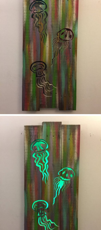 Pallet glowing jellyfish art