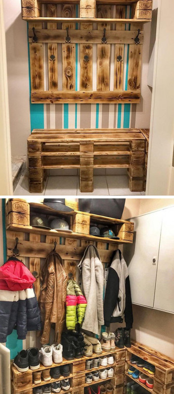 Pallet shelf with hooks