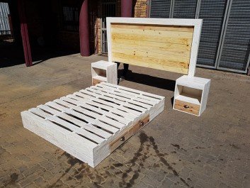 Beds Frame Made from Pallet