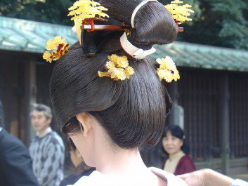 A Little History About Braided Bun Hairstyles