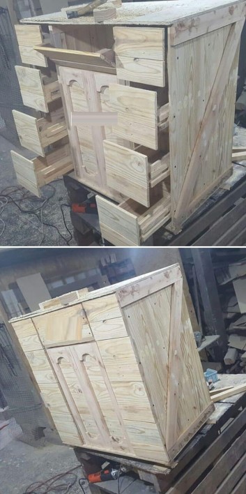 One level up pallet drawer table ideas