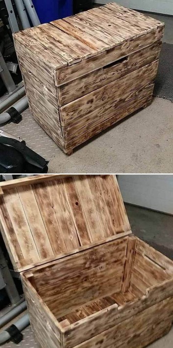 Classy and Creative Reuse Wood Pallet Projects